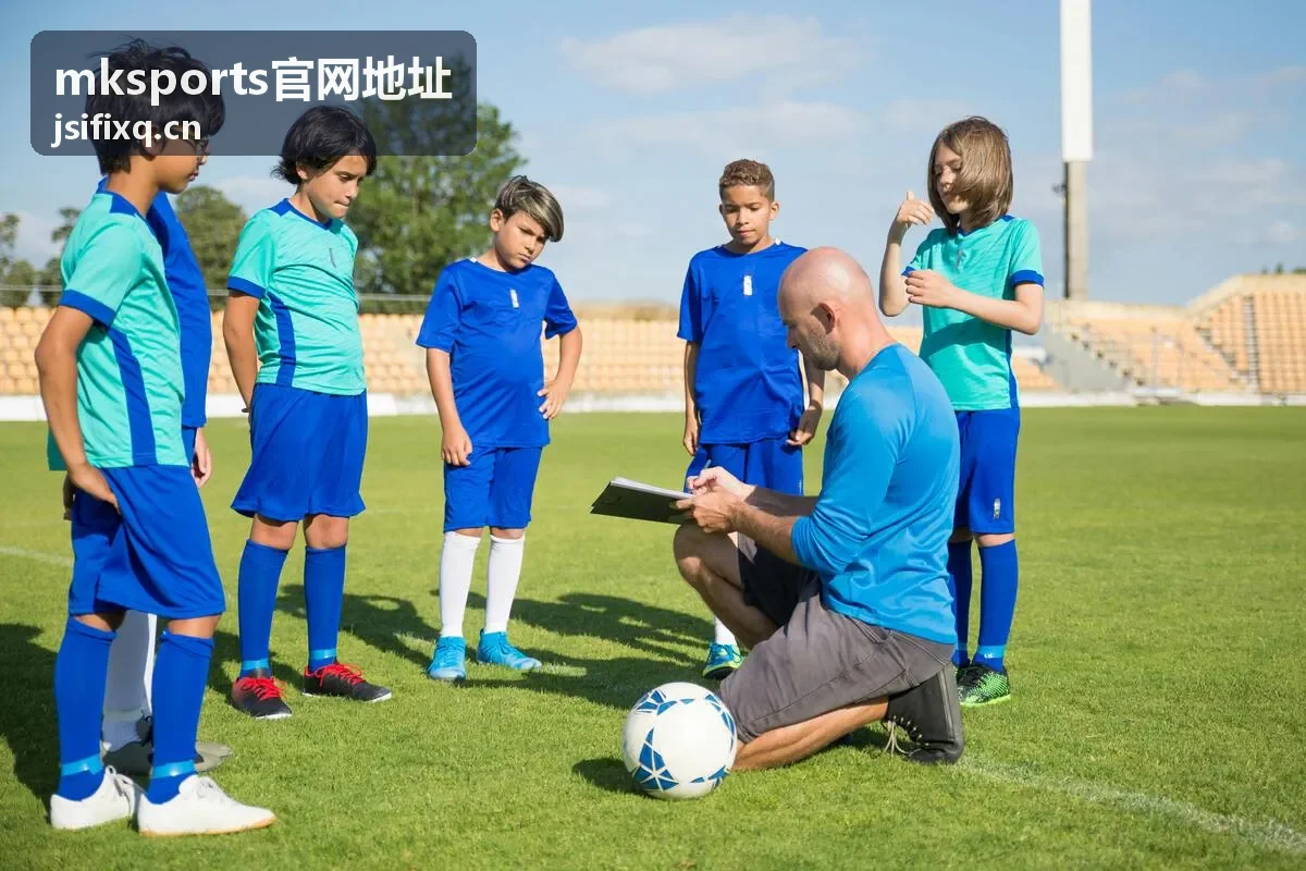 mksports官网地址 现场解说与主舞台画面